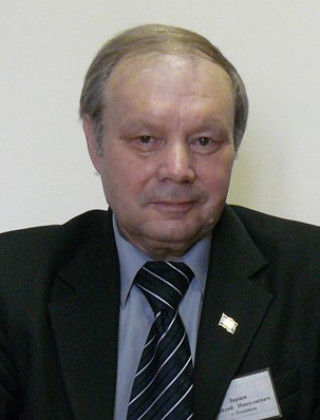 Зараев Николай Николаевич.